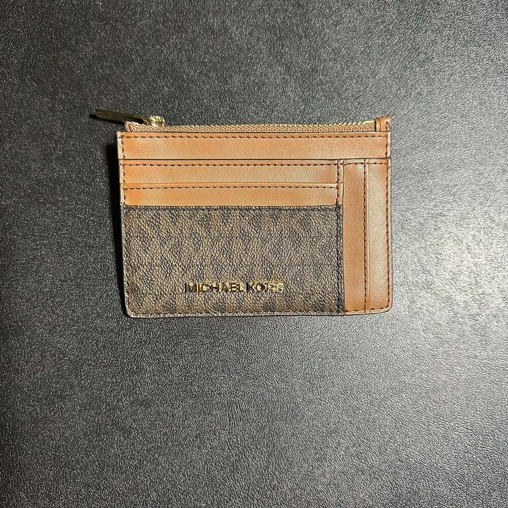 Michael Kors Jet Set Small Signature Logo Zip Card Case